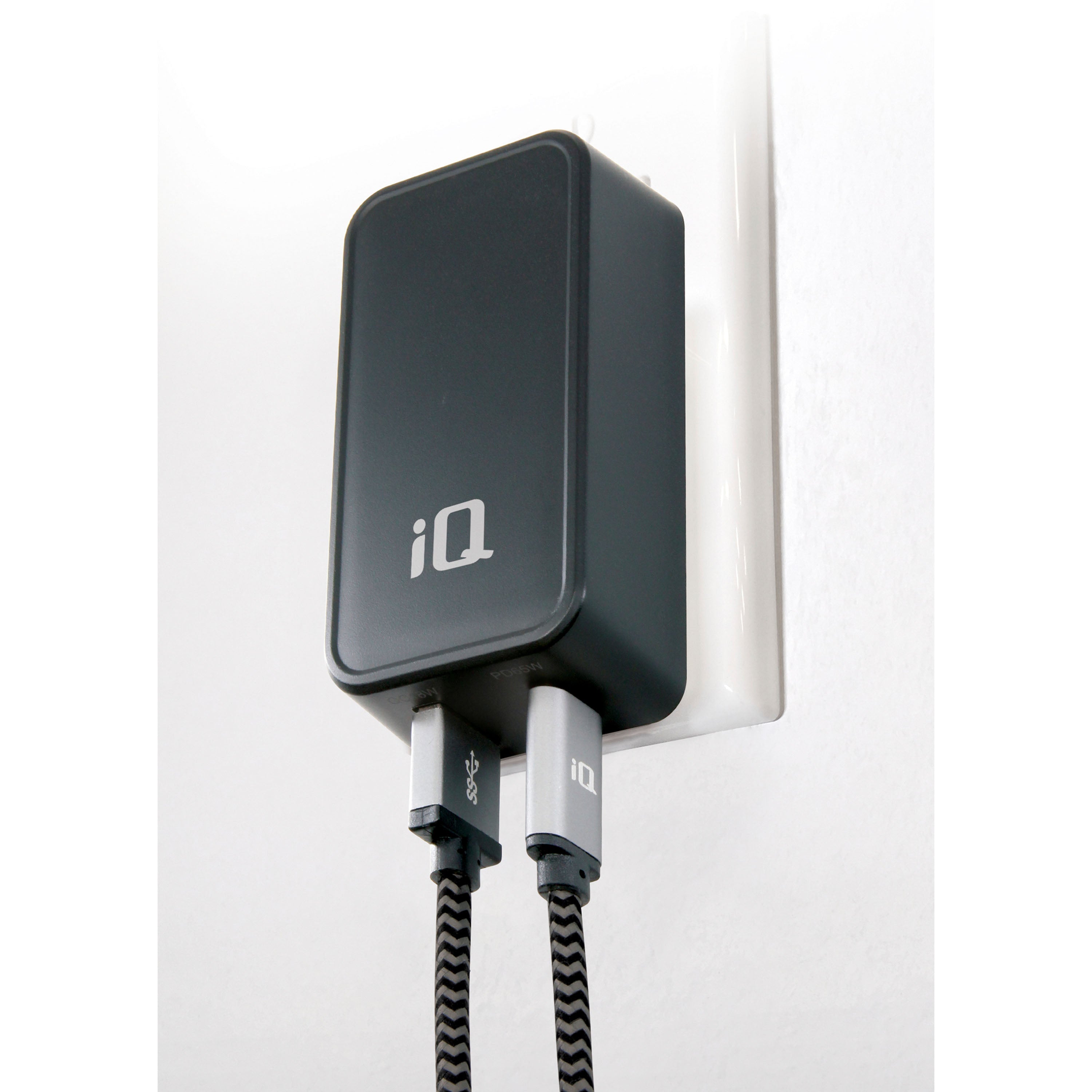 iQ USB PD 65W GaN Wall Charger with QC3.0 Port